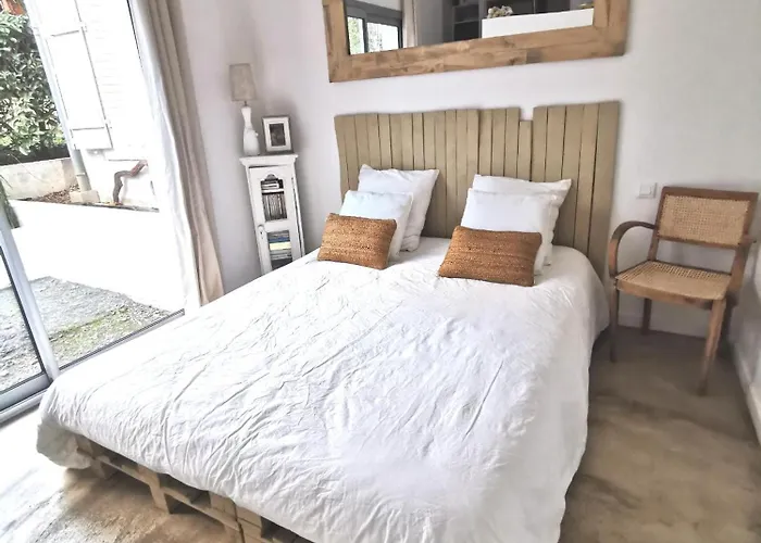 Maison De Particulier 民宿 勒芒